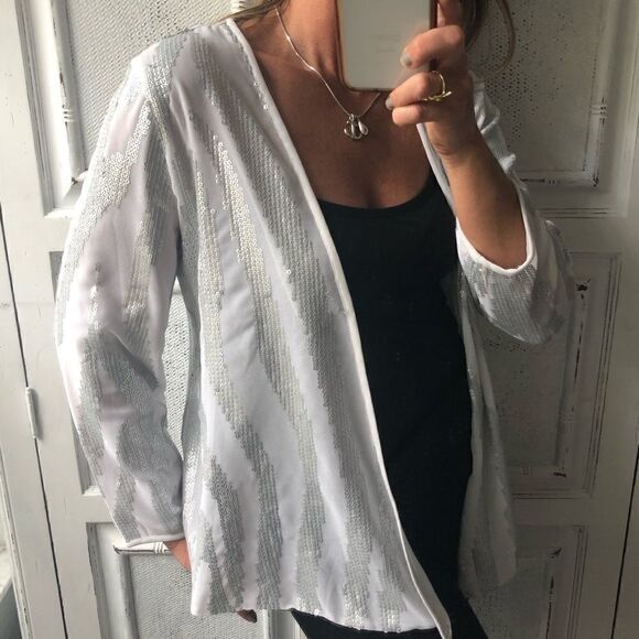 🎃CHICOS WHITE/ SILVER SEQUIN JACKET - Picture 2 of 8
